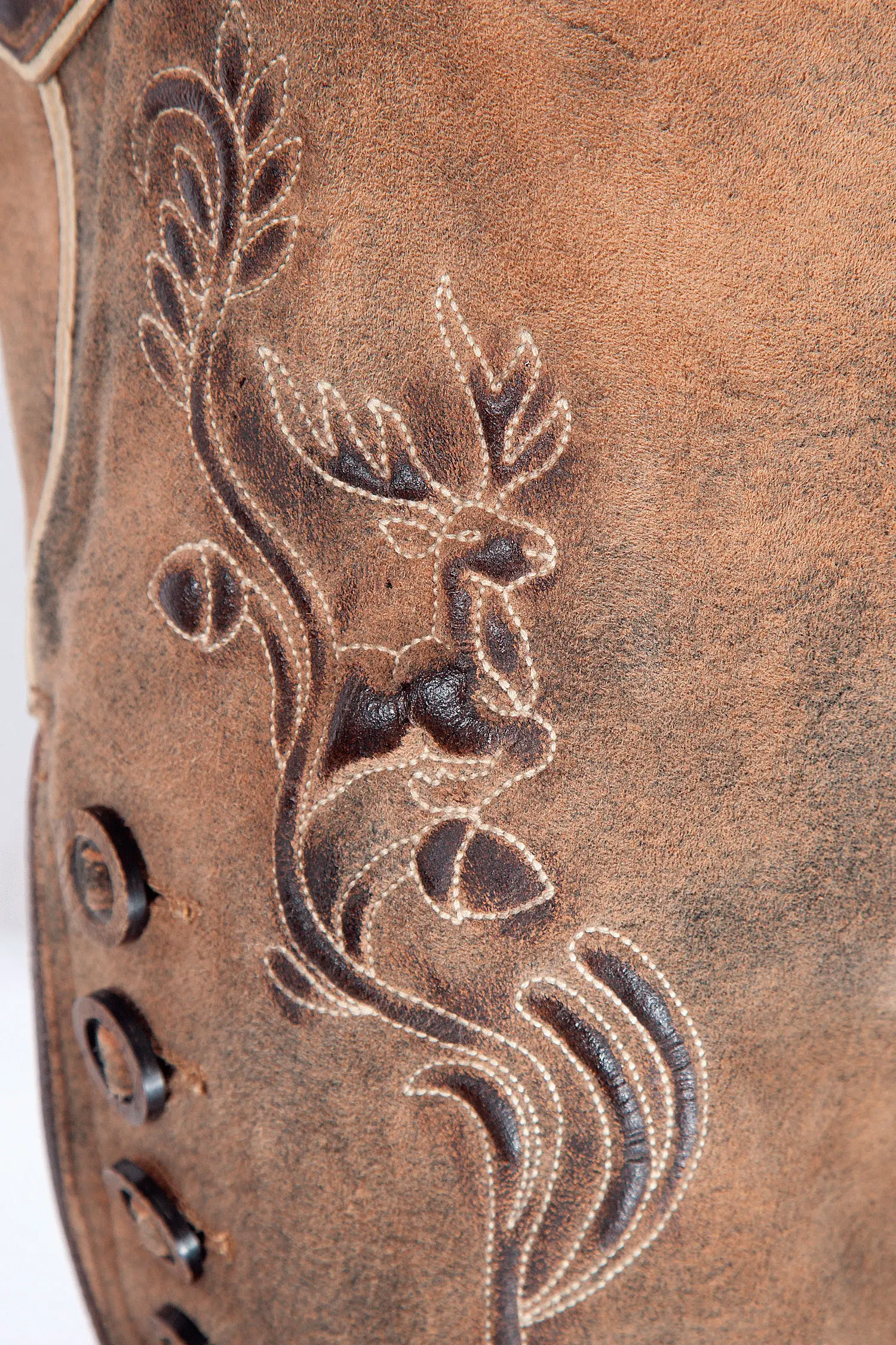 Kurze Lederhose in khaki natur - Detail Hosenbein