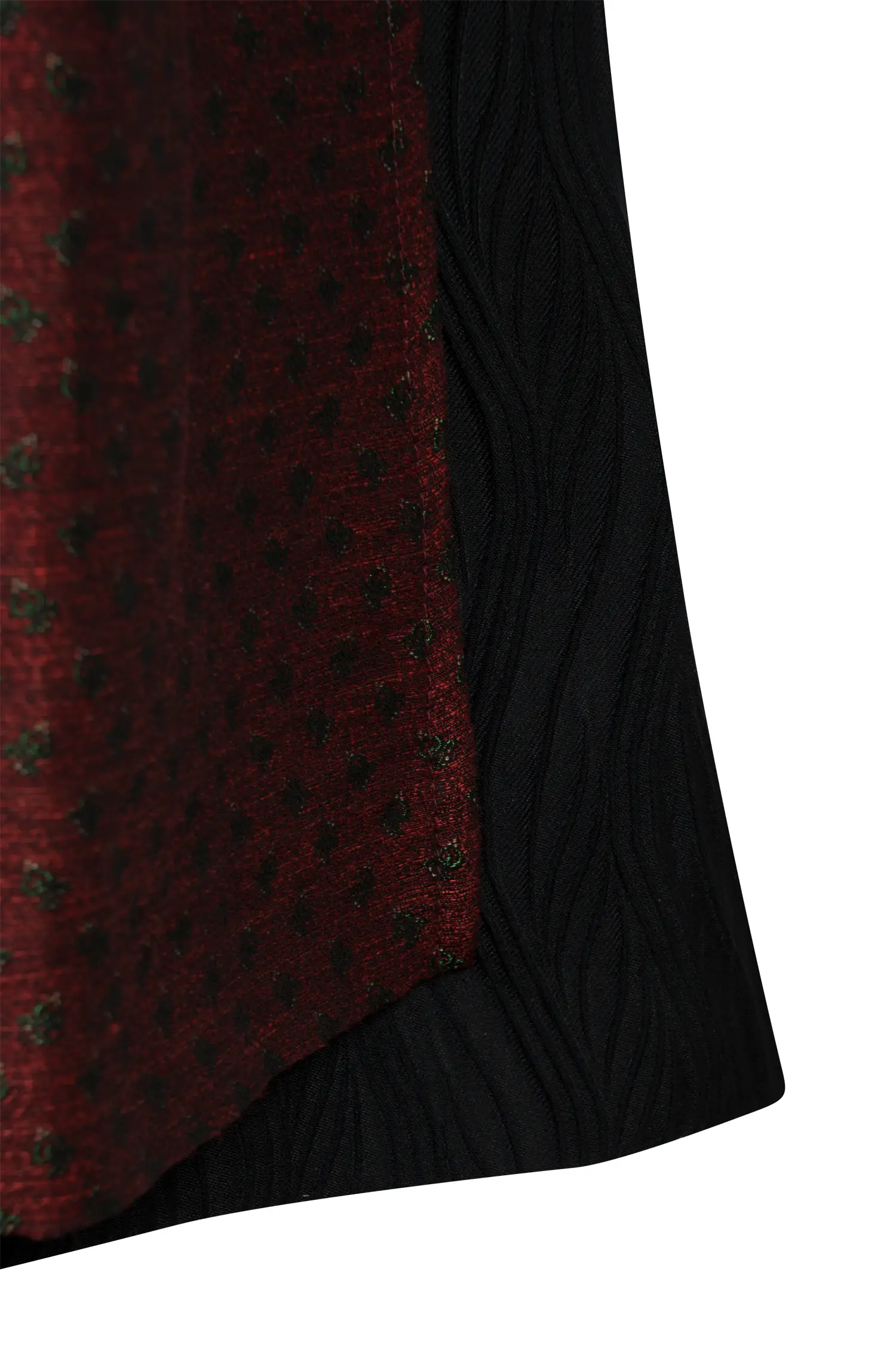 3098-0389-sw5-24-02-0604241 Dirndl Pillersee in schwarz mit besonderem Mieder - Detail Rock