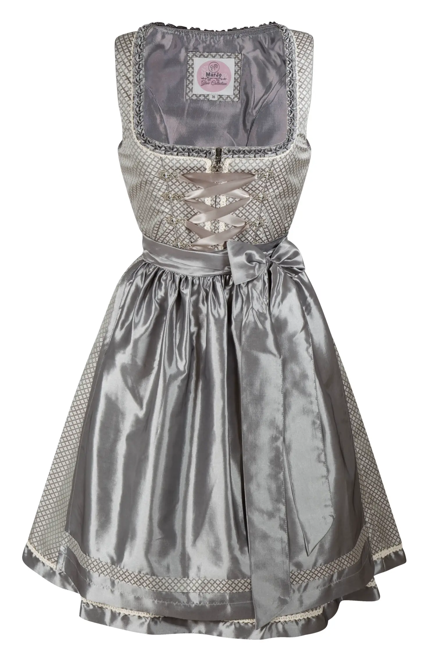 Dirndl Moni im Silberschimmer
