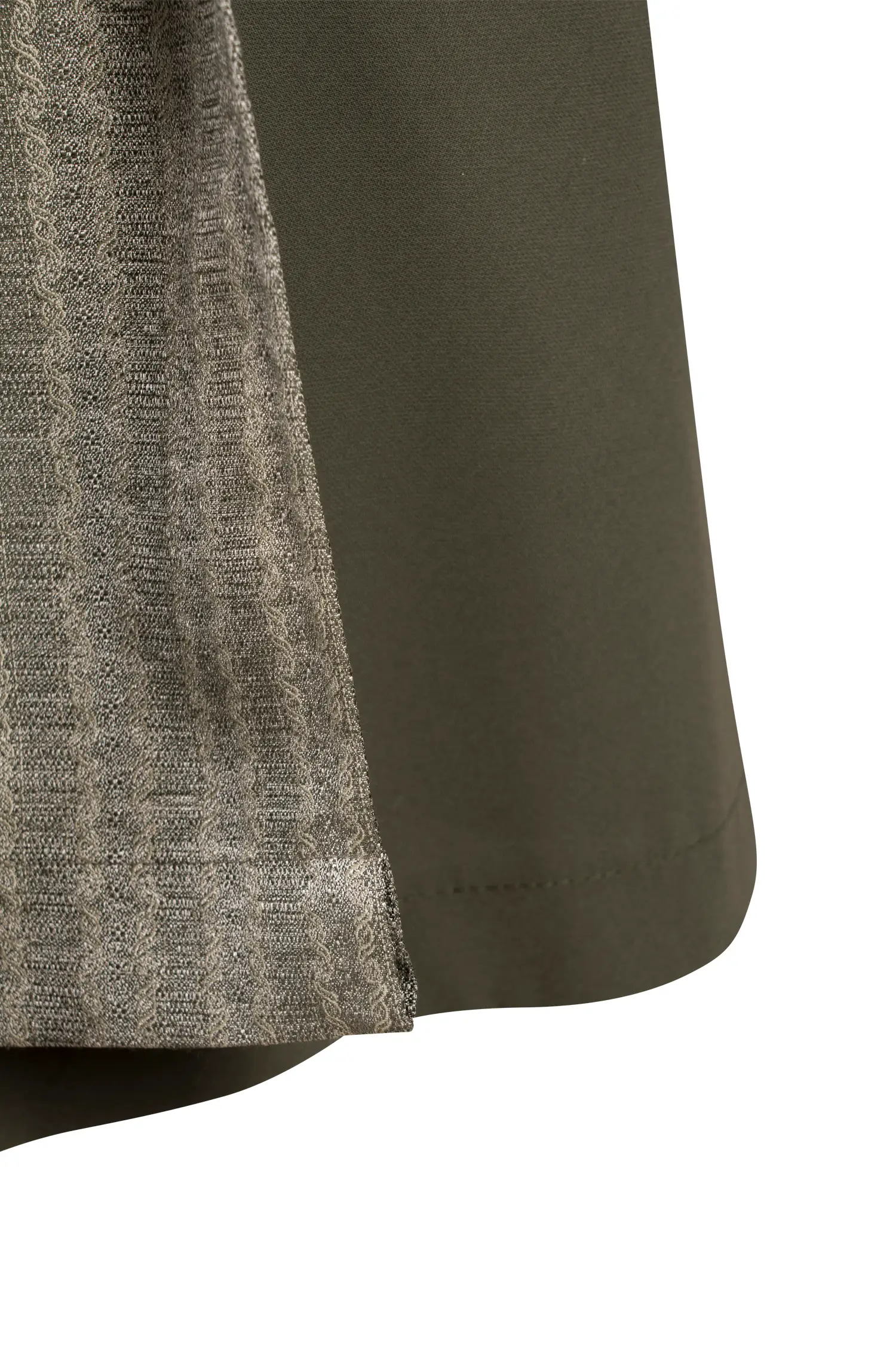 3043-0160-gn4-24-03-1504575 Gamsbock Dirndl in Grün Detail Rock