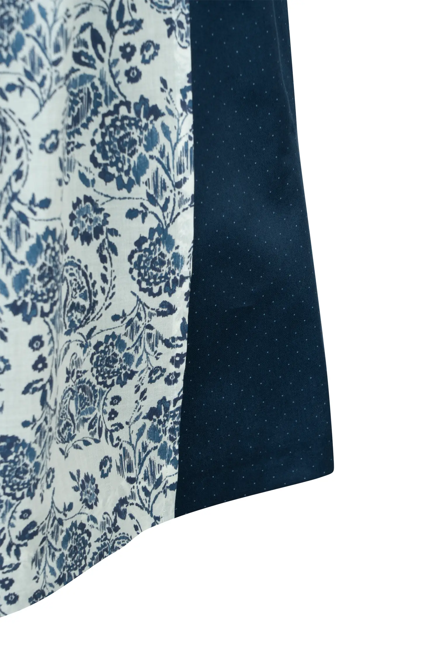 3040-1359-bl8-24-01-1803981 Dirndl Elisa in dunkelblau mit Leinenmieder - Detail Rock