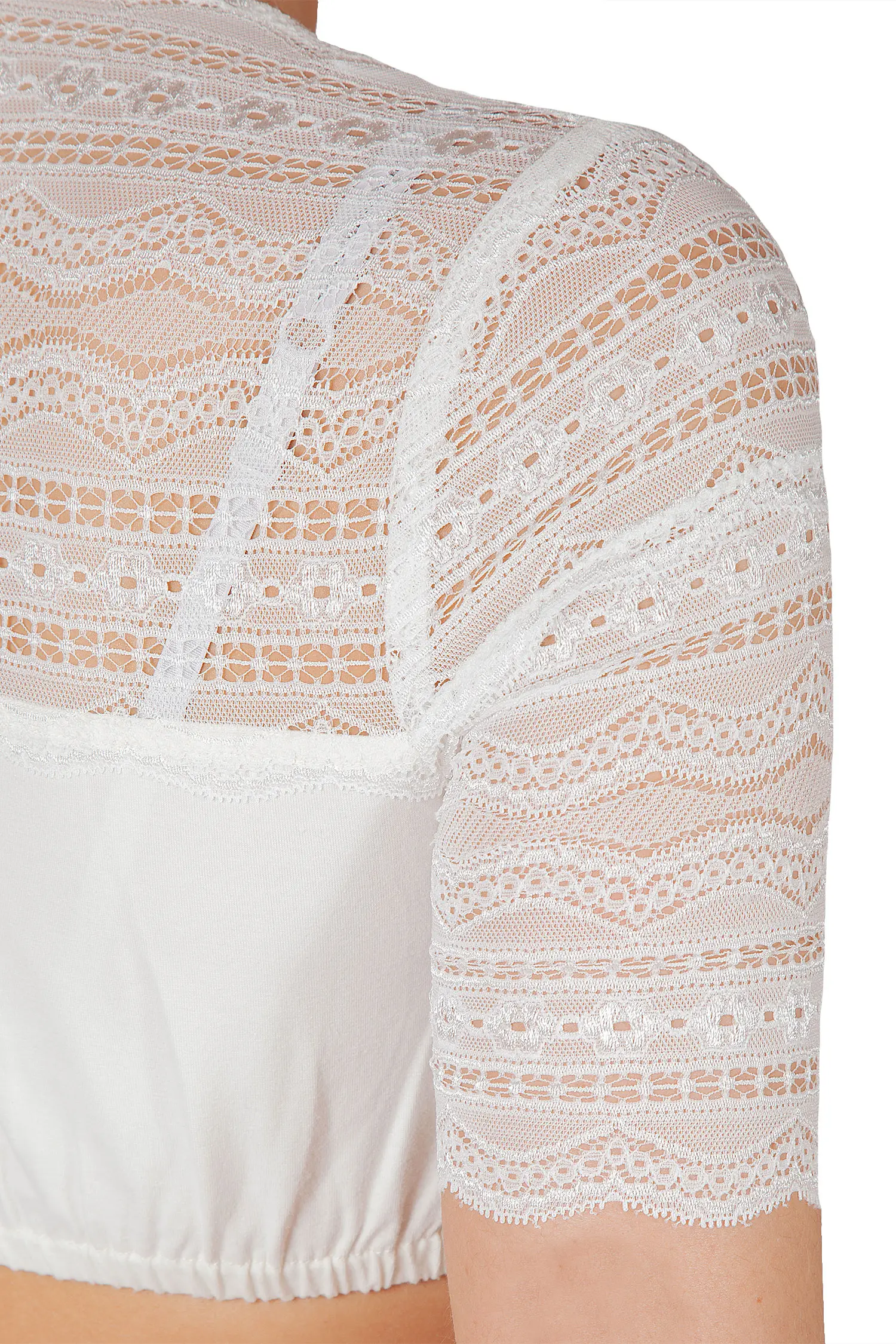 2574-0055-BE2-23-03b-3767b Dirndlbluse Gusta-Finja aus Spitze in off white - Detail Ärmel