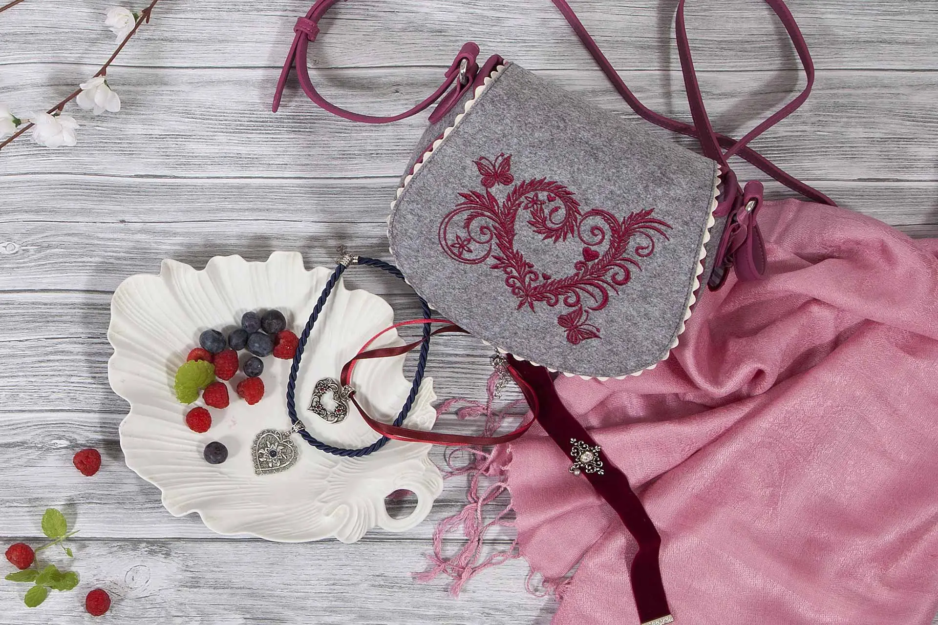 Dirndl Accessoires