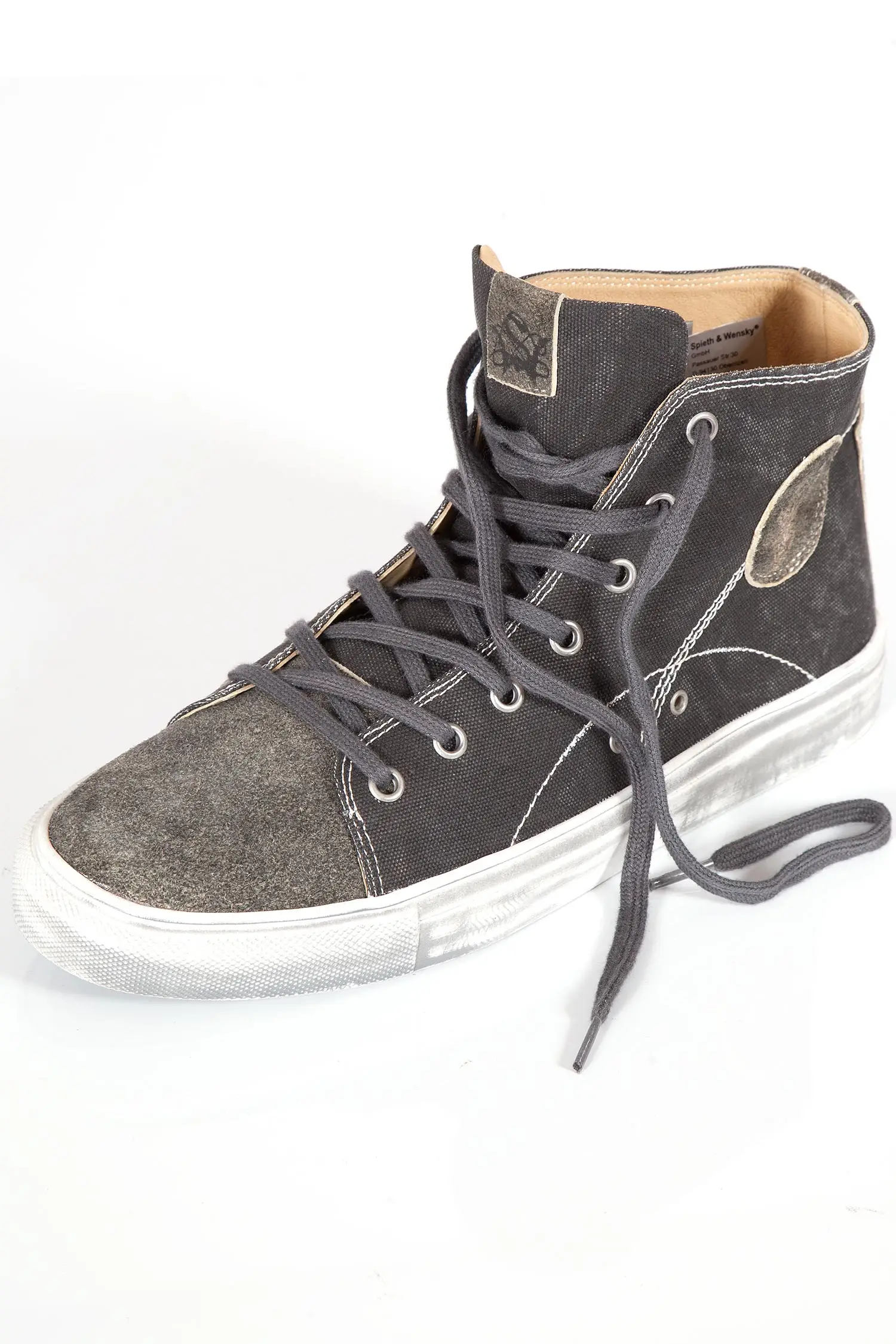 Trachen Sneaker Luis aus Textil in schwarz