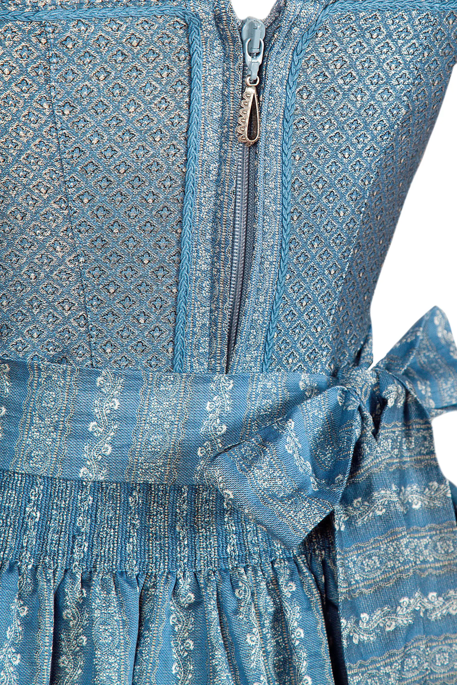 Ein Dirndl-Traum in blau von Gamsbock - Detail Mieder