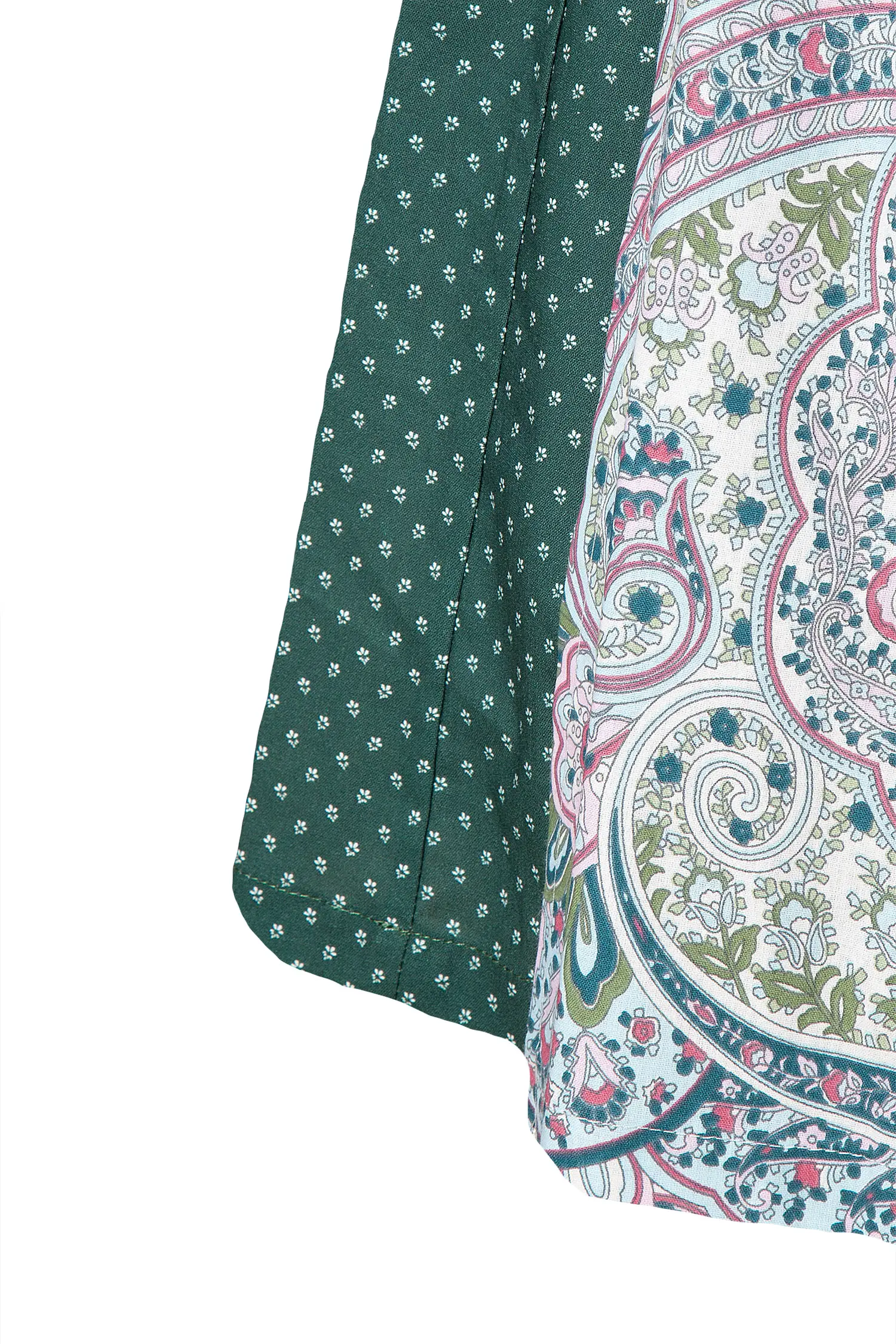 Dirndl von Julias Dirndl in tanne - Detail Rock