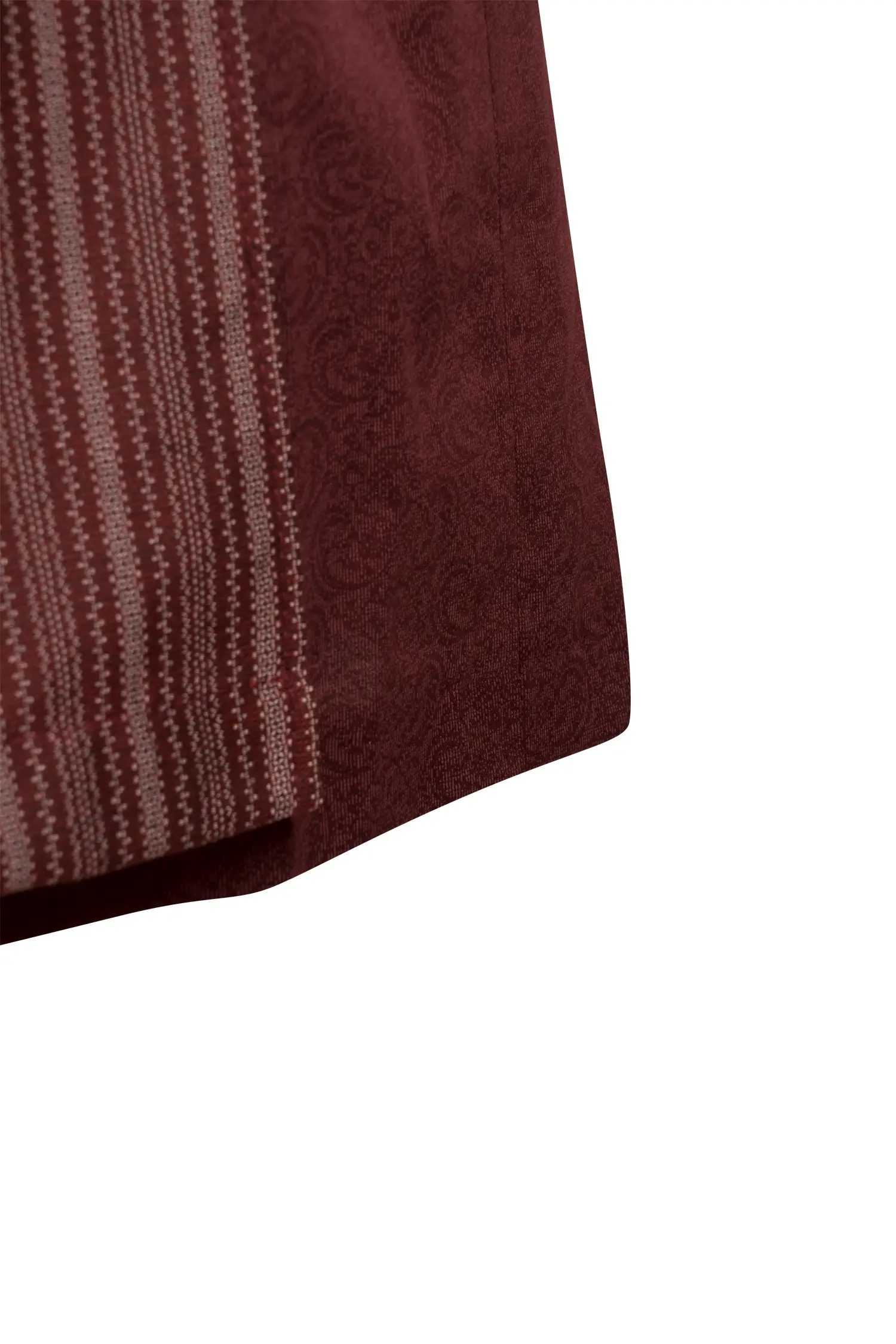 Dirndl Judith in Bordeaux Detail Rock